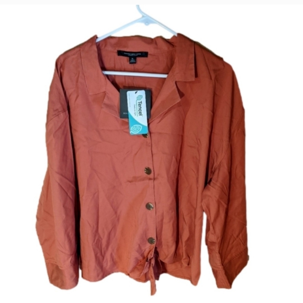 Women's blouse